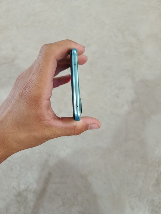 Xiaomi 11 lite xolati zor