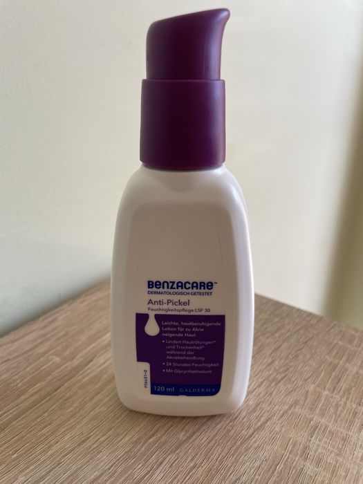 Benzacare Hautberuhigende Feuchtigkeitspflege  120ml