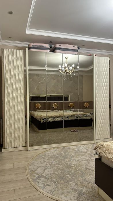 Спальный гарнитур