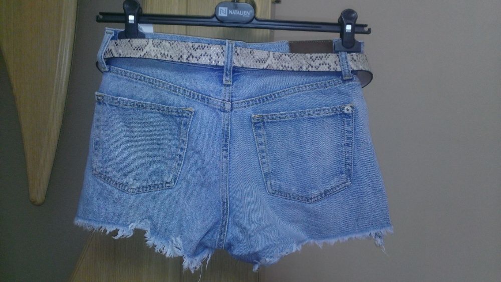 pantaloni dama scurti din blugi , mango