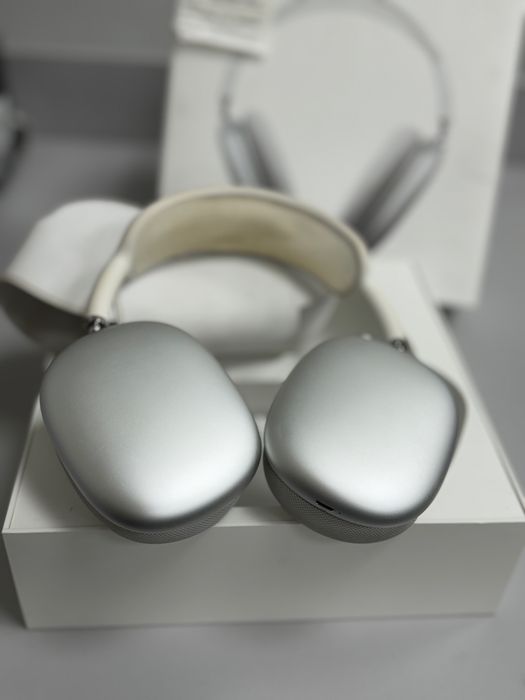 AirPods Max Lightning (г Алматы, Толе би 236, 676л921)