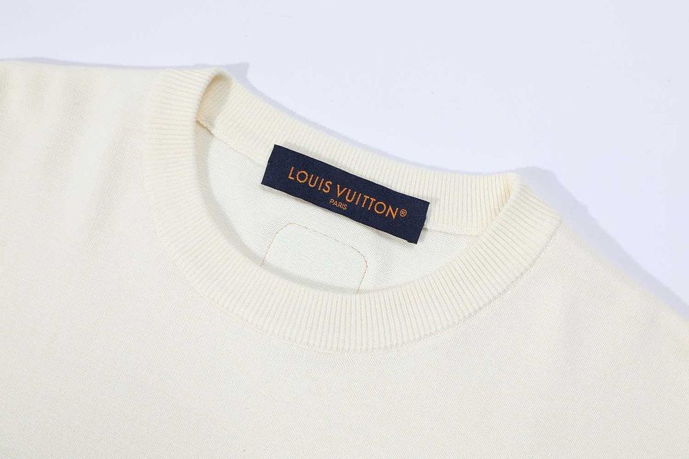 Tricou Louis Vuitton Premium