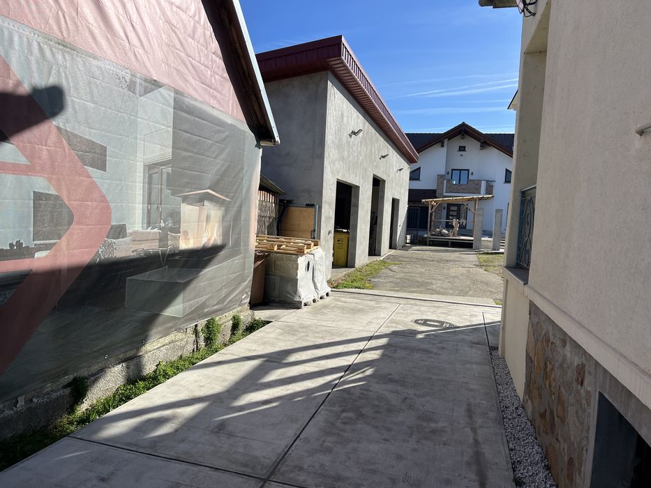 Spatiu comercial pe Calea Radnei - Micalaca, de inchiriat