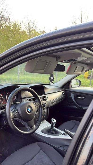 BMW E90 2010 Facelift – 2.0, 143 CP – De Vânzare