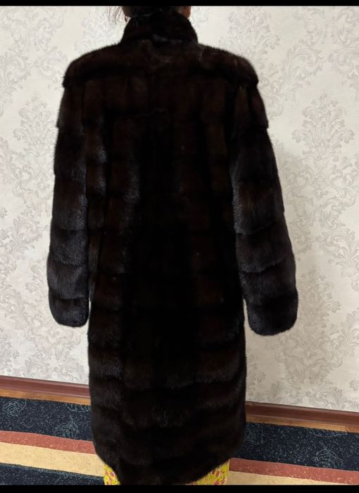 Срочно! Продаётся шуба норковая.