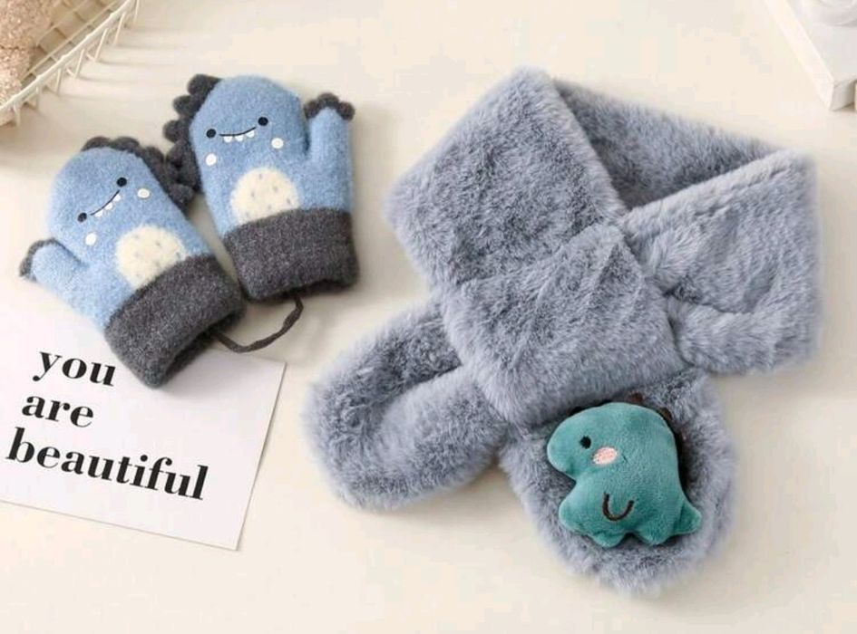 Бебешки зимни и летни шапки