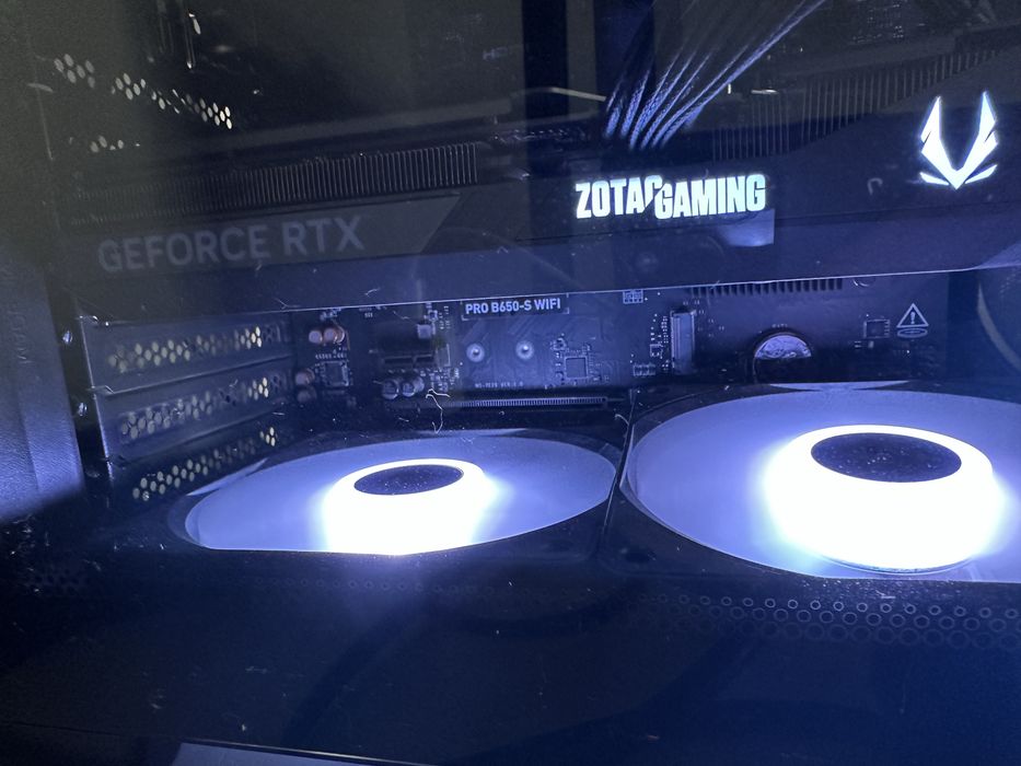 компьютер GeForce 5070 || 7800X3D
