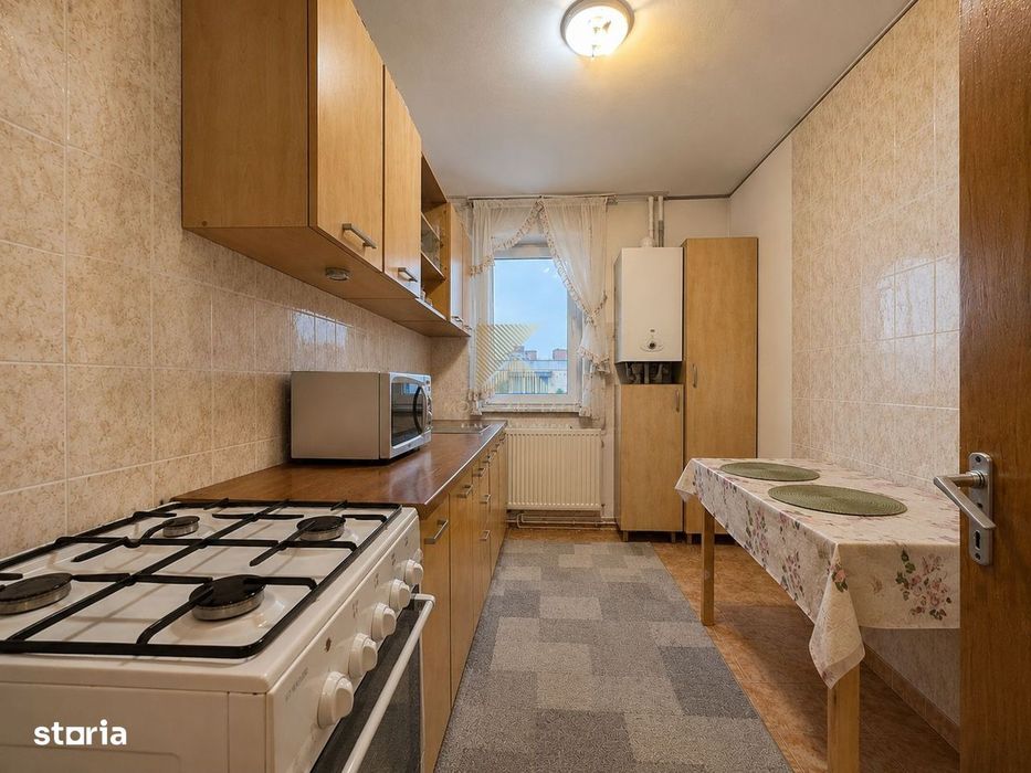 Apartament luminos cu 3 camere, parcare și boxă, zona Astra