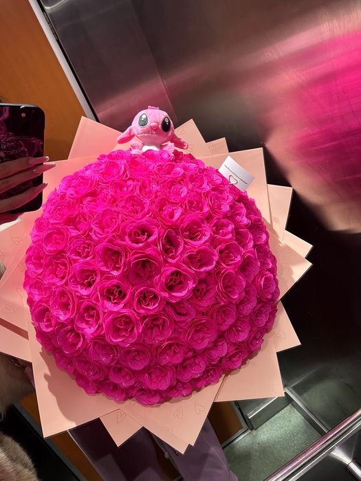 Buchet 101 trandafiri sapun/ stitch Angel/  albastrau roz mov roșu