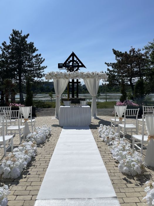 Aranjamente florale si decoratiuni pentru evenimente