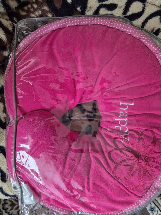 Продам подушку для кормления