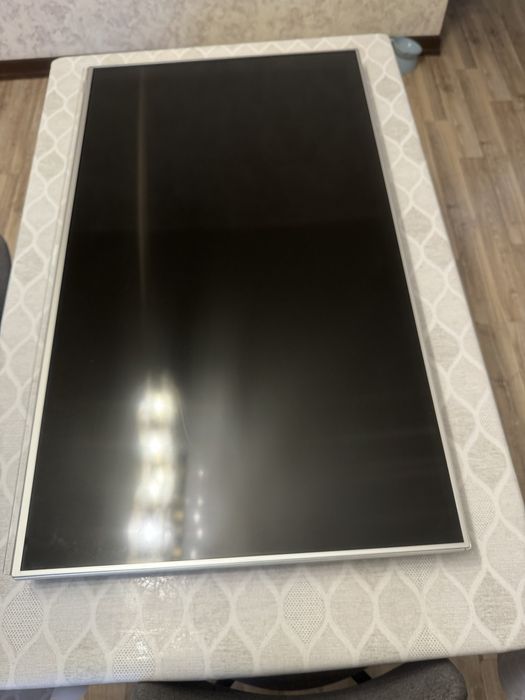 Телевизор Panasonic TX-LR42E6