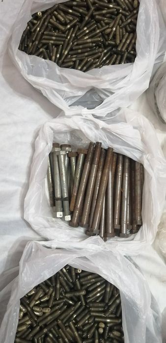 Продам крепёжные изделия