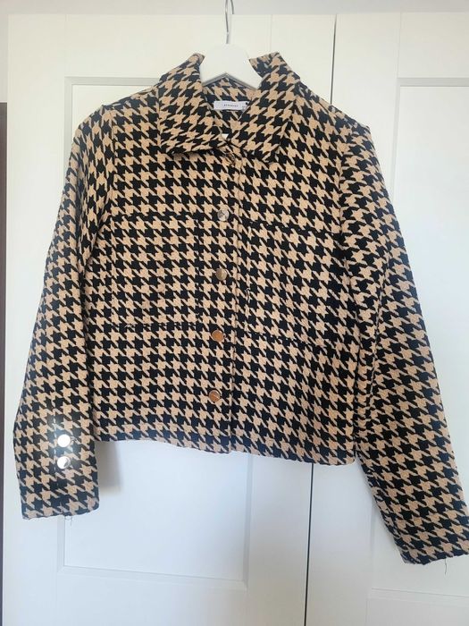 Costum elegant Reserved