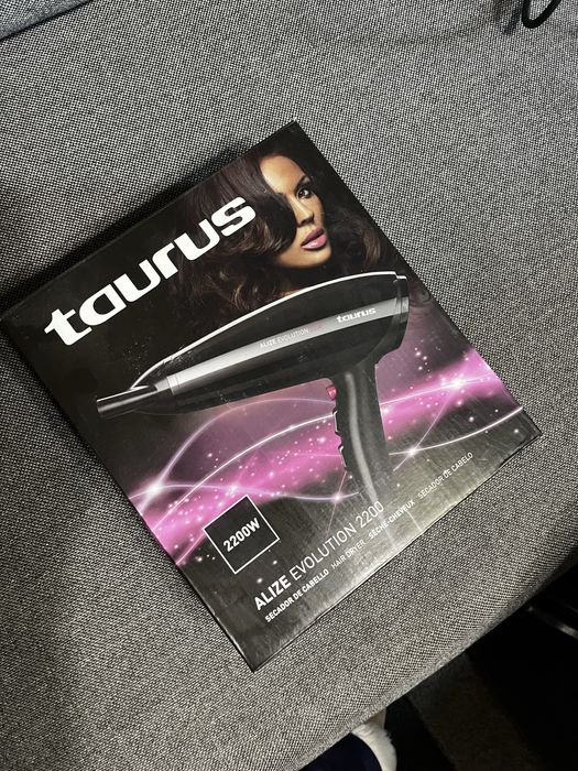 Сешоар TAURUS ALIZE 2200