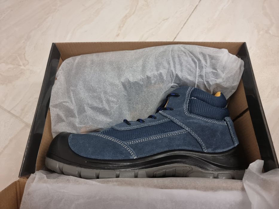 Работни обувки DAKOTA ANKLE PRO S1