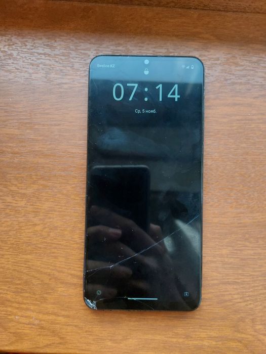 Realme note 50 продам срочно