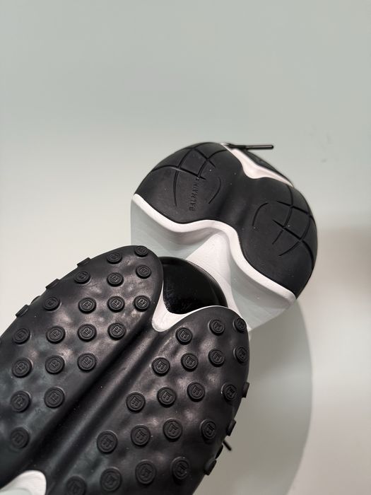 Balmain Unicorn Black White