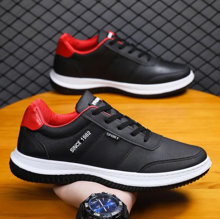 Erkaklar krossovkasi