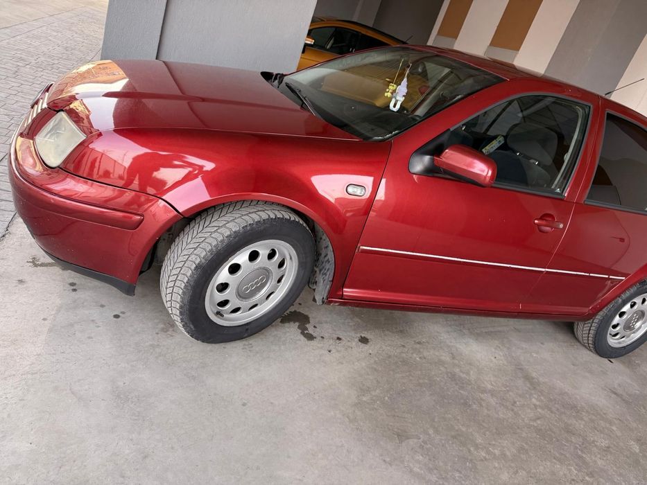 VOLKSWAGEN Bora 1.9 TDI 2000