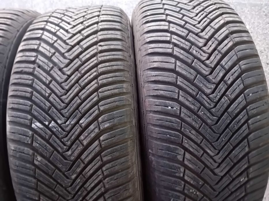 235/55/18 Continental Allseason Contact