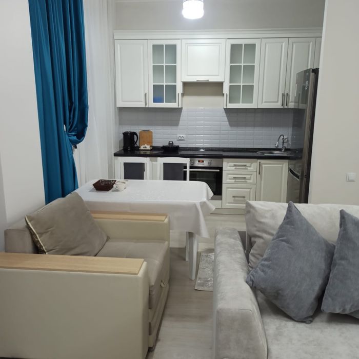 Сдам квартиру по месячно