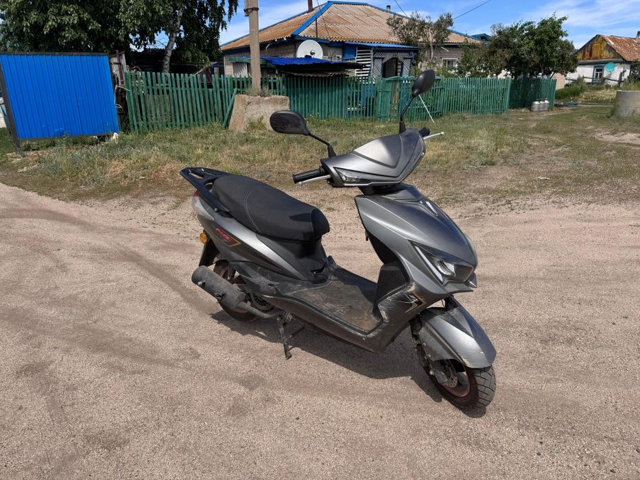 Скутер м8 про продам