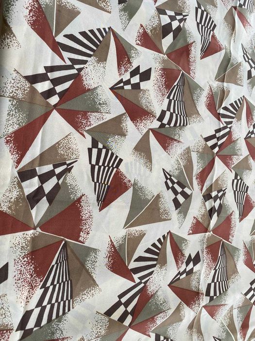 продавам плат естествена коприна България