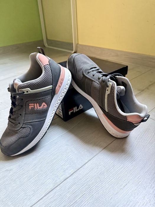 Дамски маратонки Fila