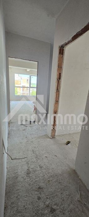 Продава се Тристаен апартамент в Варна, Виница - 105 кв.м за 802 €/кв.м - Снимка #7