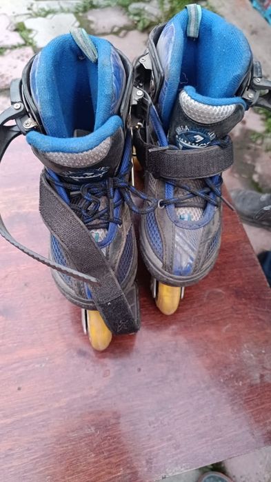 Продам роликовые коньки