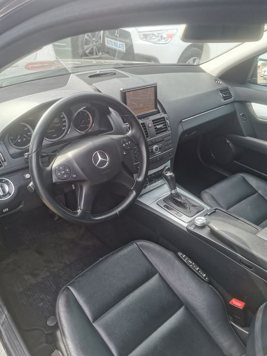 Vând Mercedes-Benz c class w204 2010 t-wagon  face-lift