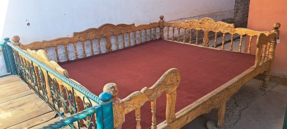 Yoĝoch karavat sotiladi