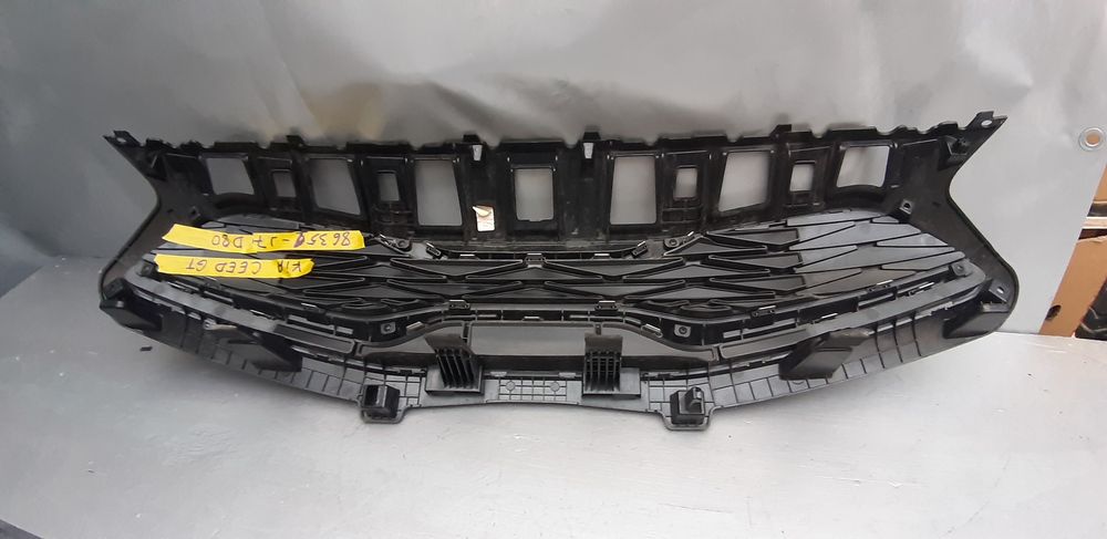 Грил решетка Kia Ceed GT