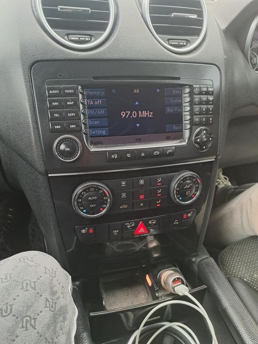 Mercedes ML 280 cdi 2008 7gtronic 2750€