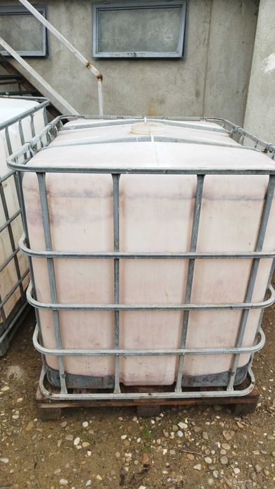 Vand echipamente agricultura : teasc struguri  , solare , cub plastic