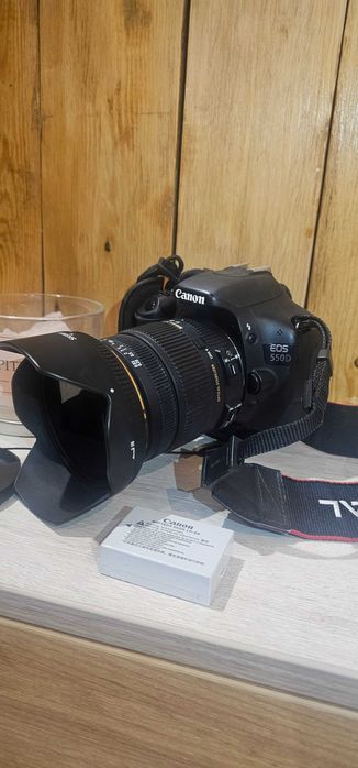 Фотоаппарат цифровой canon EDS 550d с объективом