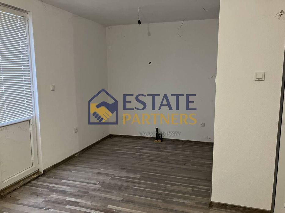 Склад в Пловдив, област-с.Радиново площ 201 цена 94000