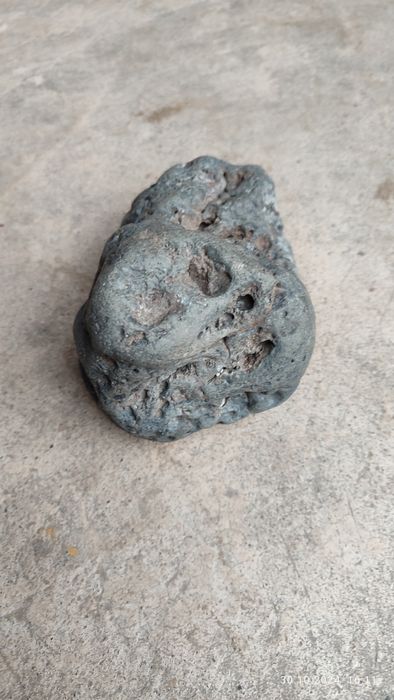 Каменый метеорит