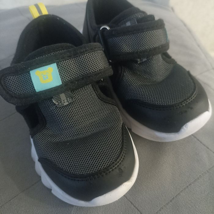 детская обувь, кроссовки