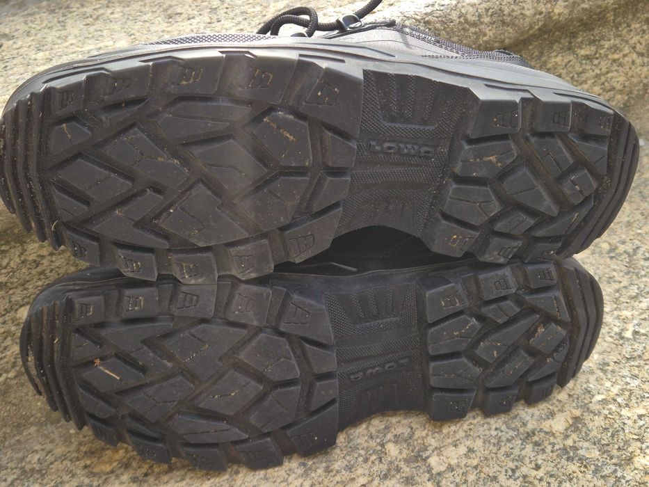 Обувки  Lowa Gore-Tex, 42 номер