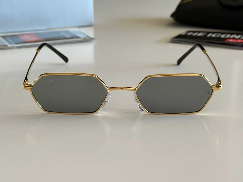 Слънчеви очила Ray-Ban Yevi RB3728
