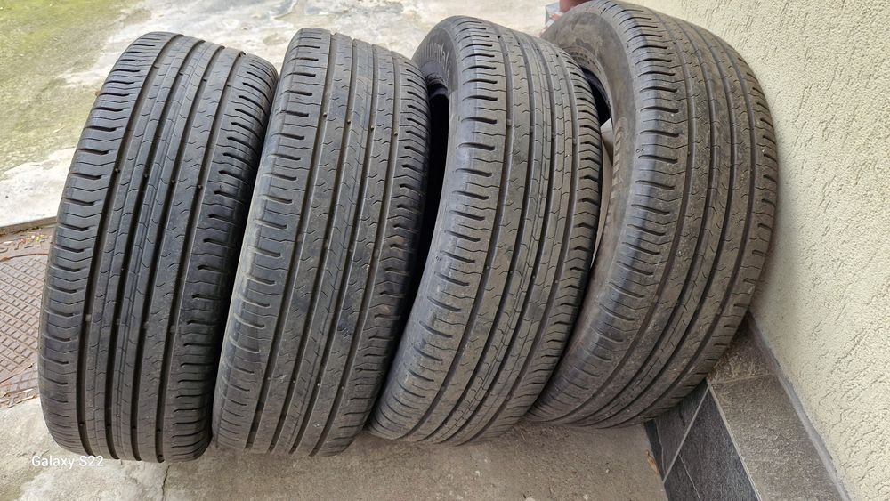 Vind set 4 anvelope Continental  215 60 r17 vara