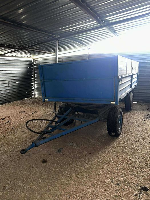 Ремарке за трактор