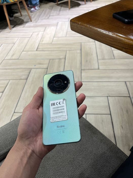 Продам Redmi A3x идеал