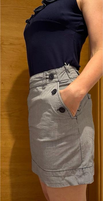 Лятна пола H&M р-р 40