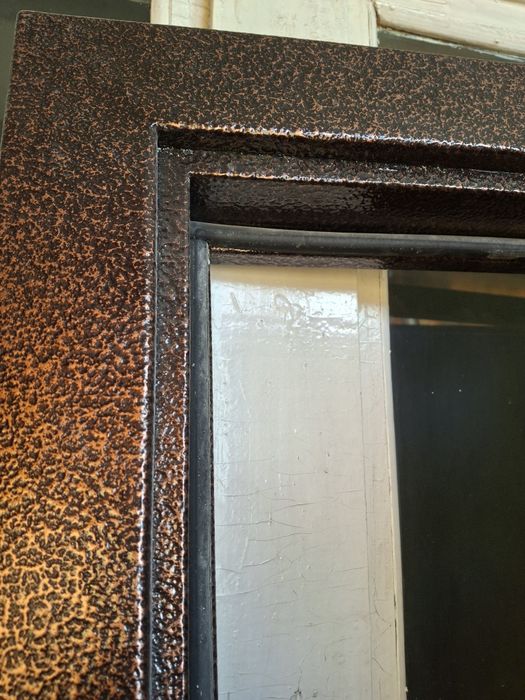 Продам Входную дверь