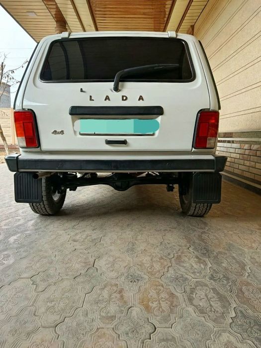 Niva 2020 Kraskasi tozza Benzinda 13000$ kami bor kelishamiz