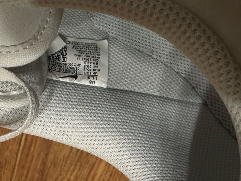 Обувки Nike Luxe