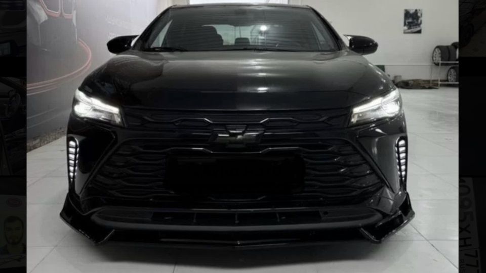 Ones ful black piano